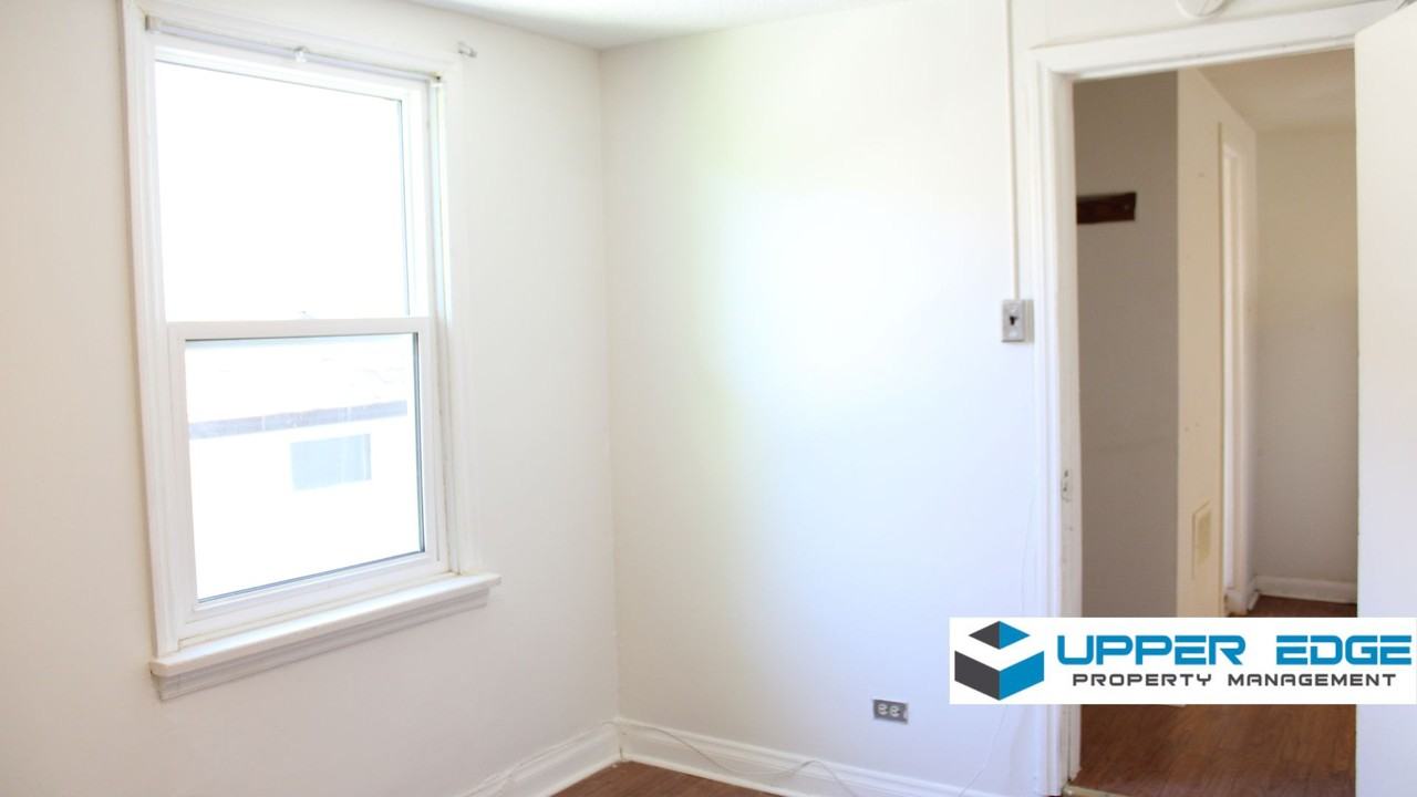 229 Bertrand Street - Photo 8