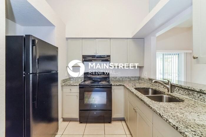 137 W 20th St - Photo 6 of 16