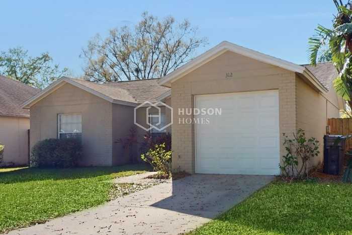 312 Crayford Pl - Photo 2 of 23