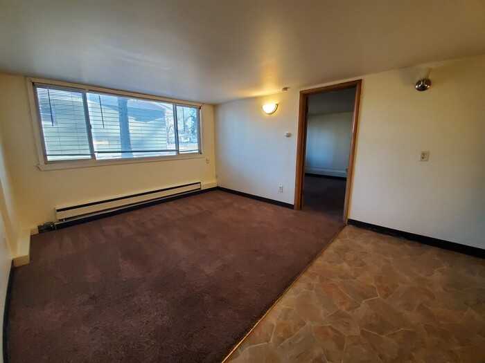 1116 19th Ave S #1 - Photo 4 of 10