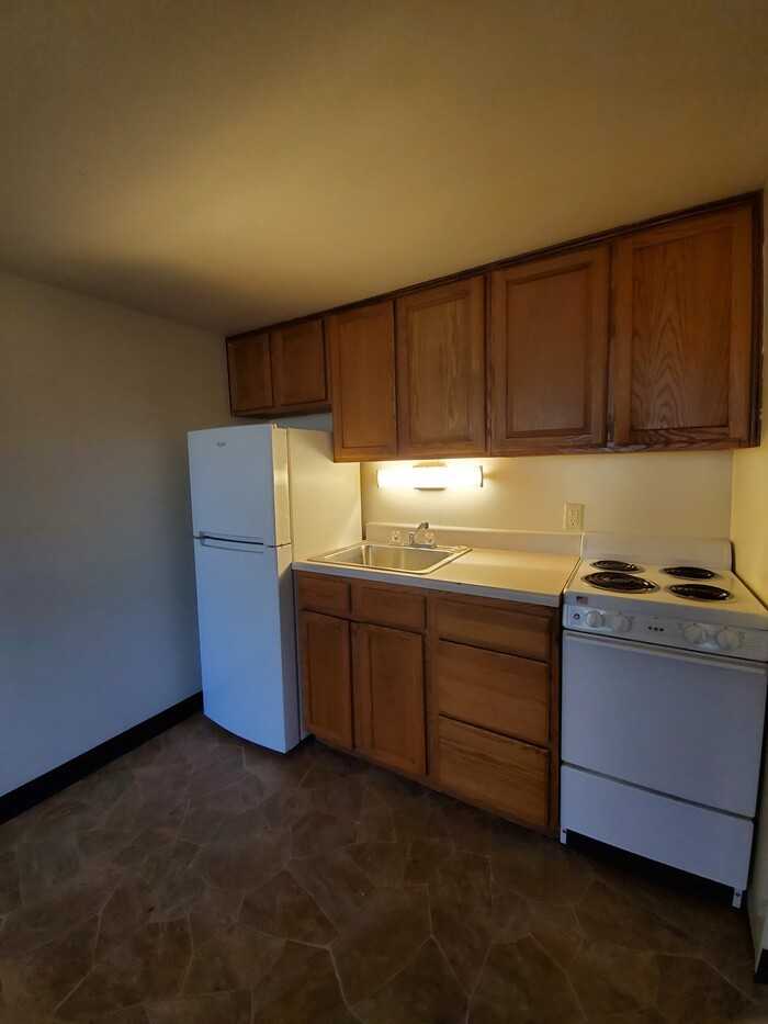 1116 19th Ave S #1 - Photo 5 of 10