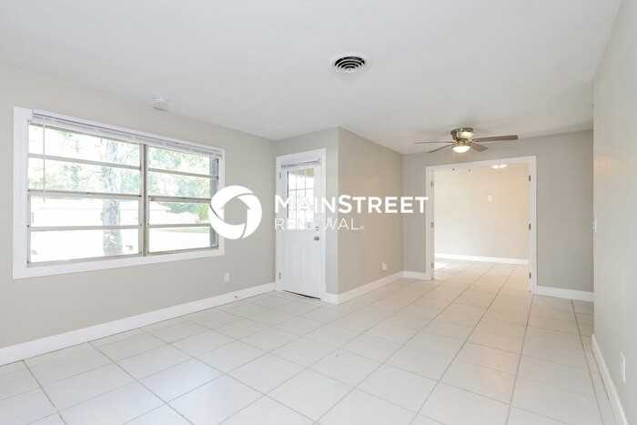 682 Acapulca Way - Photo 3 of 16