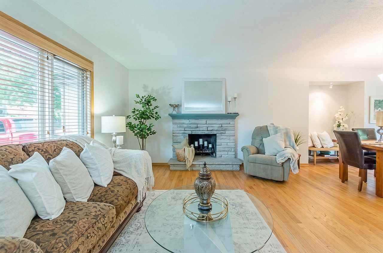 470 Briarhill Avenue - Photo 5 of 19