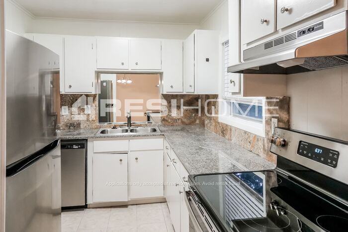 1305 Cottonwood Ct Nw - Photo 3 of 22