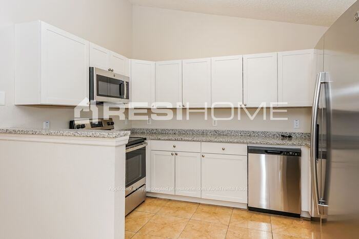 945 Picasso Ave - Photo 2 of 19