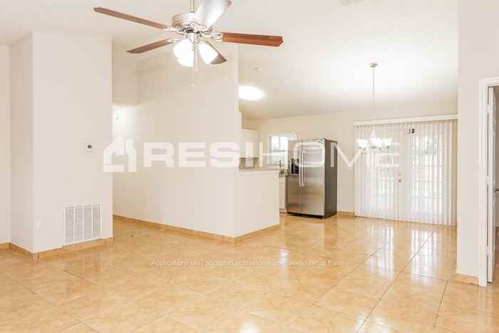 945 Picasso Ave - Photo 5 of 19