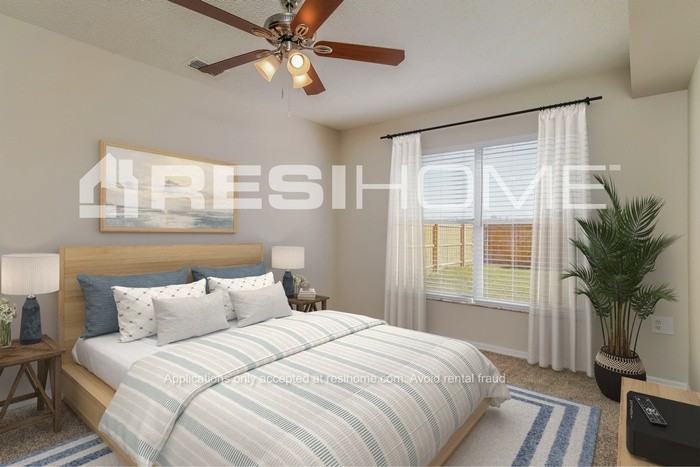 3354 Huntwicke Blvd - Photo 5 of 17