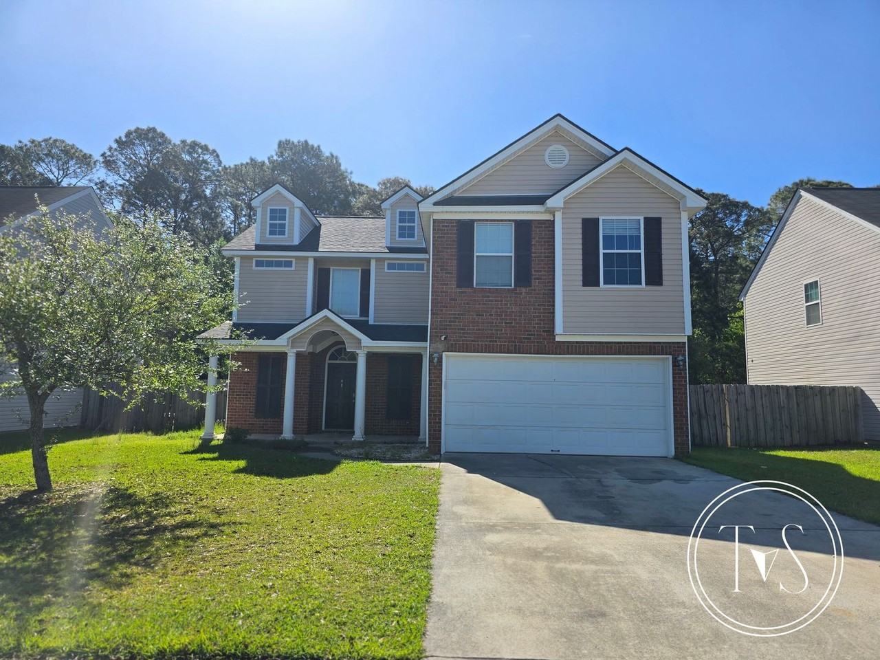 139 Wax Myrtle Ct - Photo 2 of 31