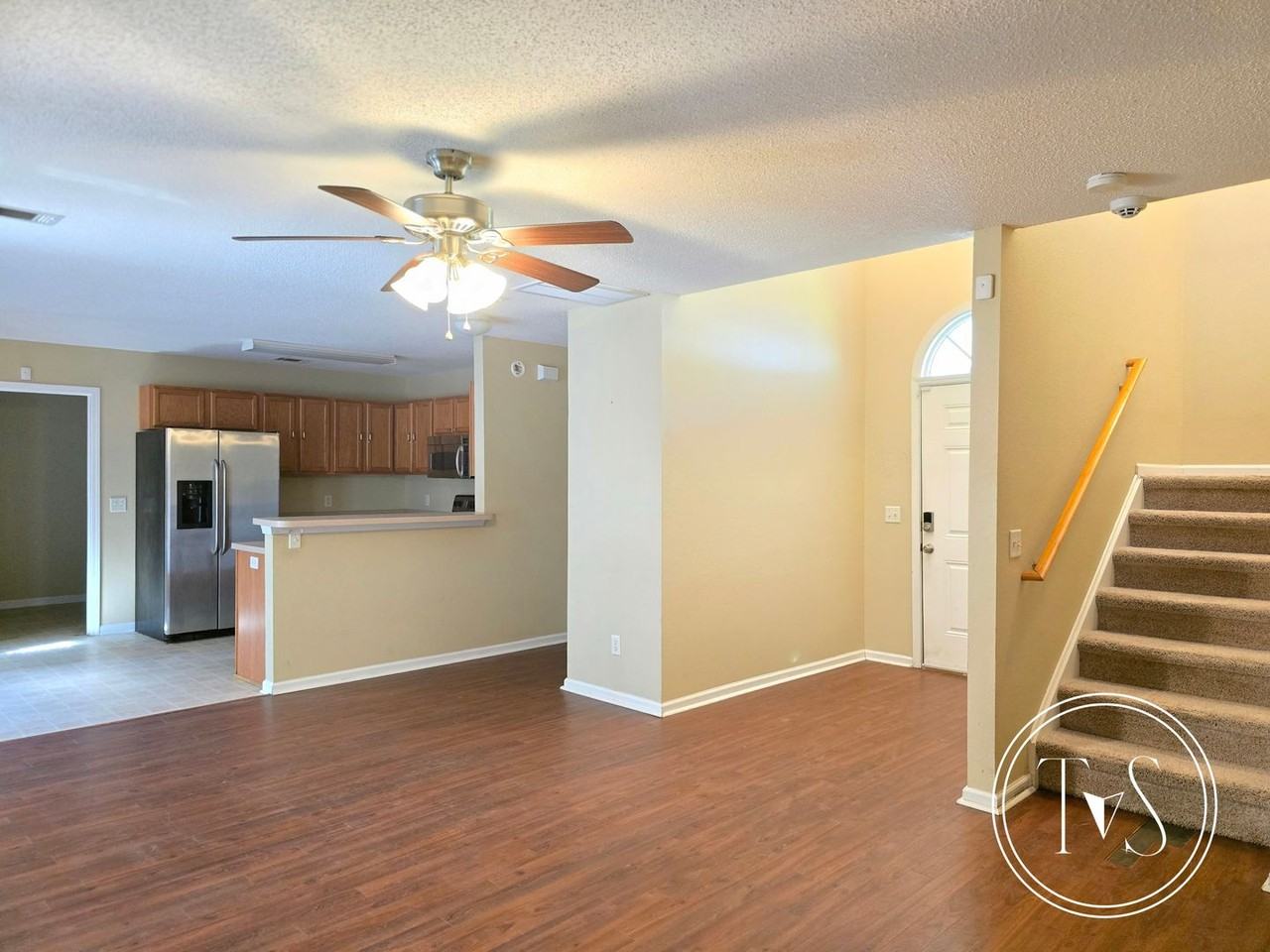 139 Wax Myrtle Ct - Photo 6 of 31