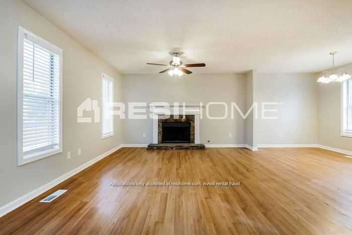 101 Auburn Park - Photo 6 of 21