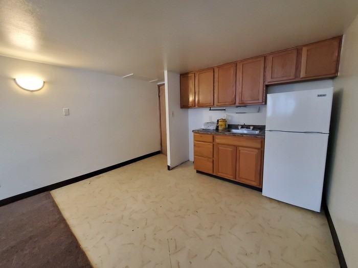 1115 18th Ave S #1 - Photo 3 of 8