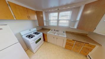 featured image of 818 1/2 N 14th St