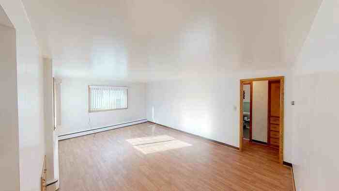 818 1/2 N 14th St - Photo 2 of 10