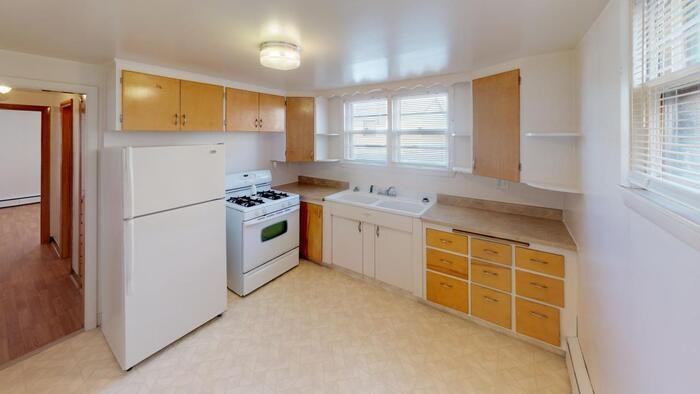 818 1/2 N 14th St - Photo 6 of 10