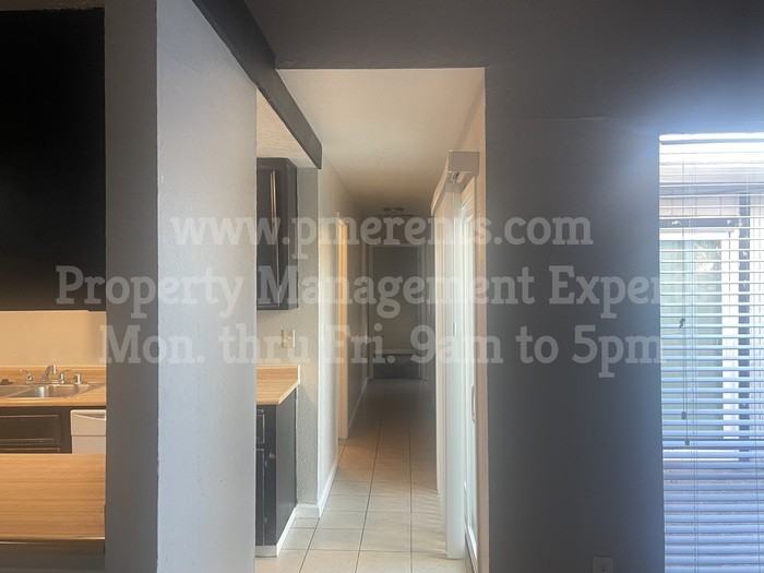 7167 Kelley Dr - Photo 3 of 11