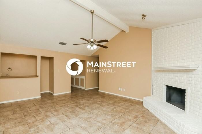 2821 S Meadow Dr - Photo 5 of 17