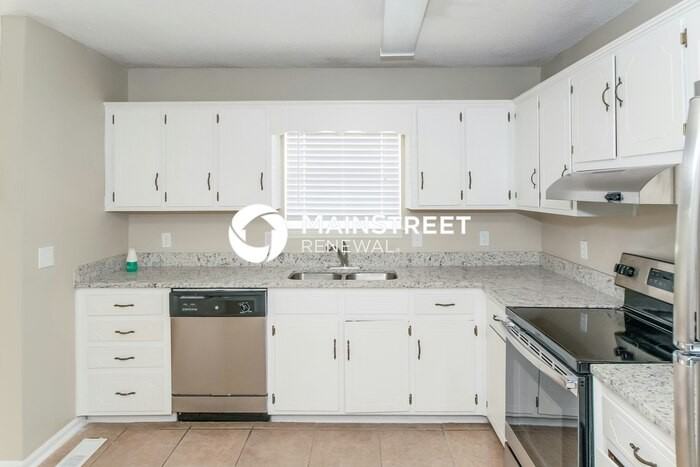 320 Willow Glen Ct - Photo 5 of 15