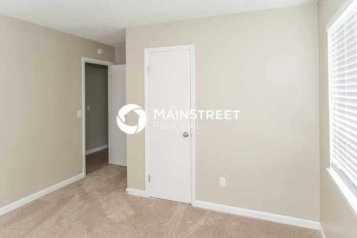 320 Willow Glen Ct - Photo 7 of 15