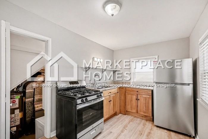 8212 Timken Ave - Photo 6 of 20