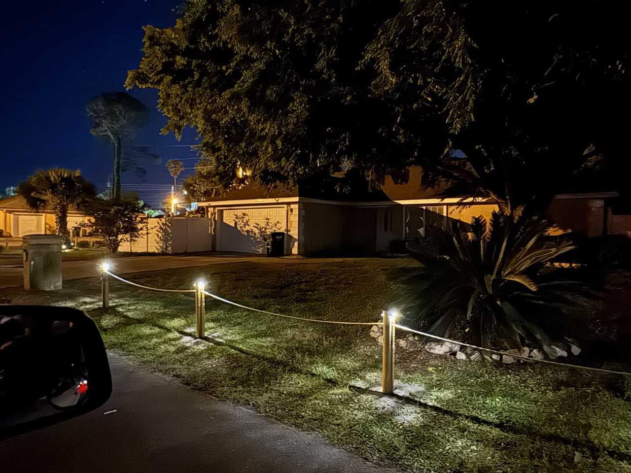 901 Pelican Pl - Photo 2 of 9