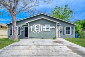 featured image of 211 Clutter Ave #101