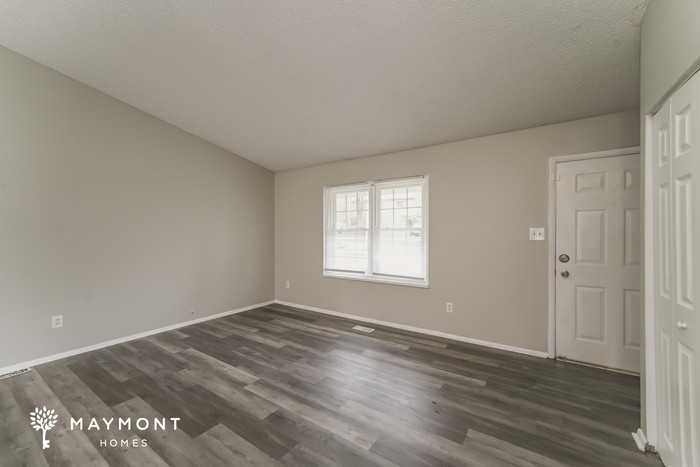 8448 Huntdale Ct - Photo 2 of 10