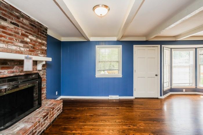 15001 E 39th Ter S - Photo 4 of 11