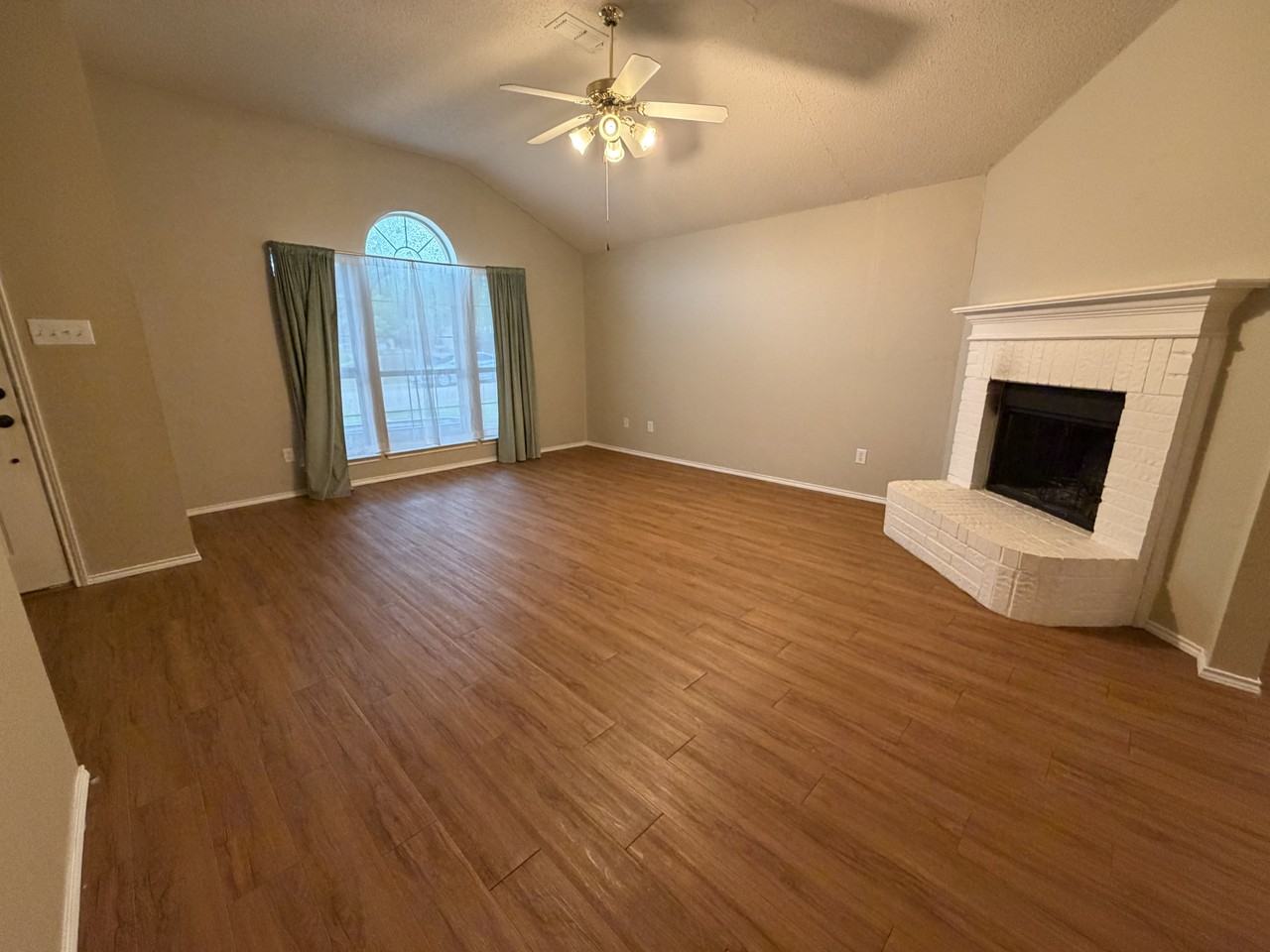 2521 Ensenada Ln #NA - Photo 3 of 24