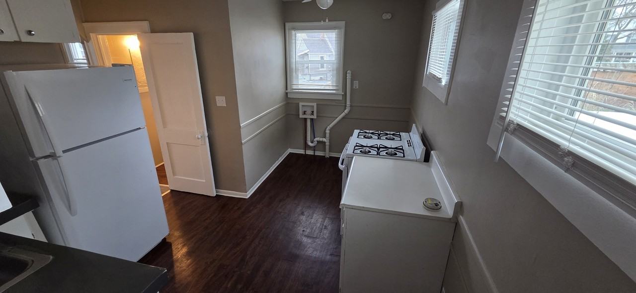 Electric Ave #3 - Photo 3 of 7