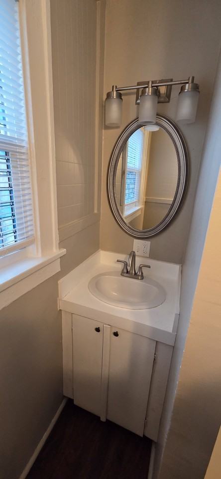 Electric Ave #3 - Photo 5 of 7