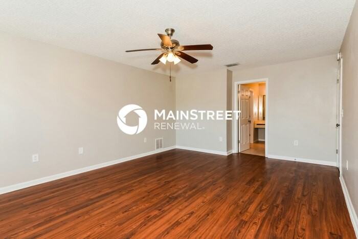 5751 Forester Lake Dr - Photo 7 of 17