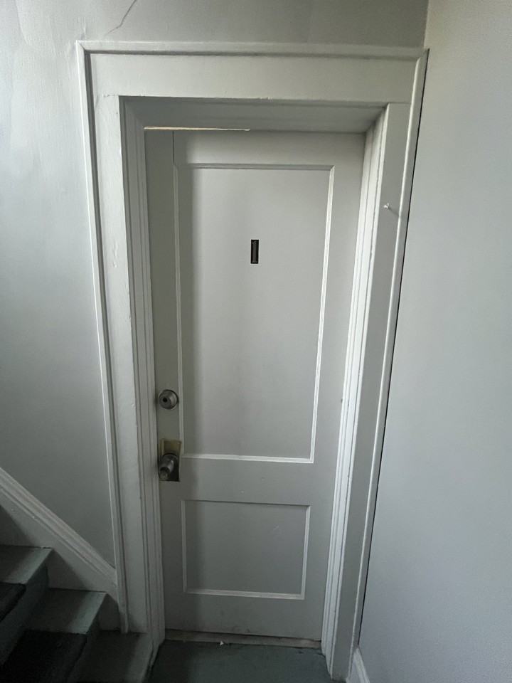 724 Crosby St #1 - Photo 2 of 19