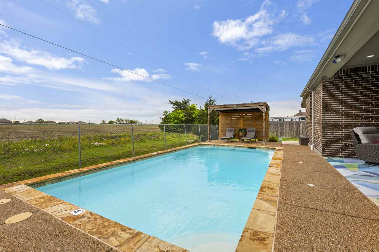 206 S Meadow Dr #NA - Photo 3 of 37