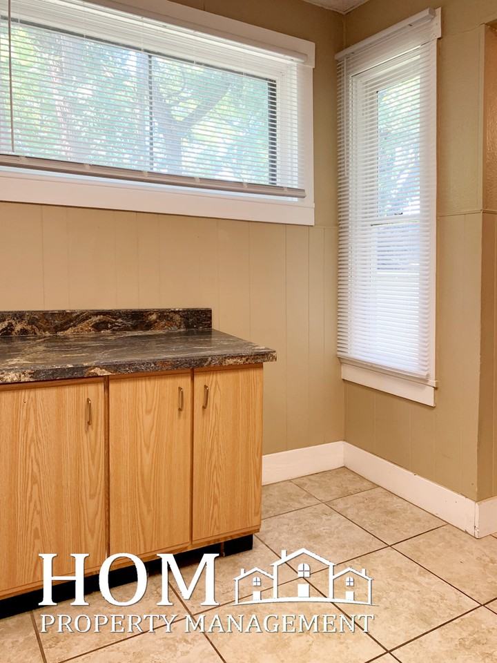 725 N 6th St #NA - Photo 7 of 18