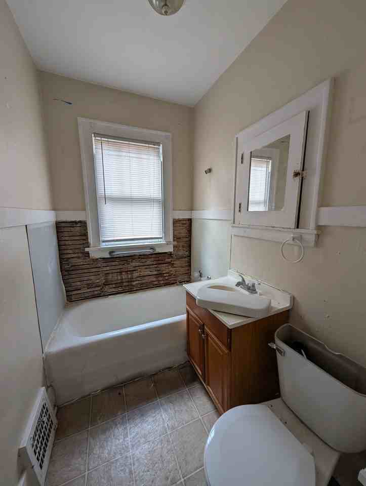 812 W Macqueen Ave #NA - Photo 4 of 11