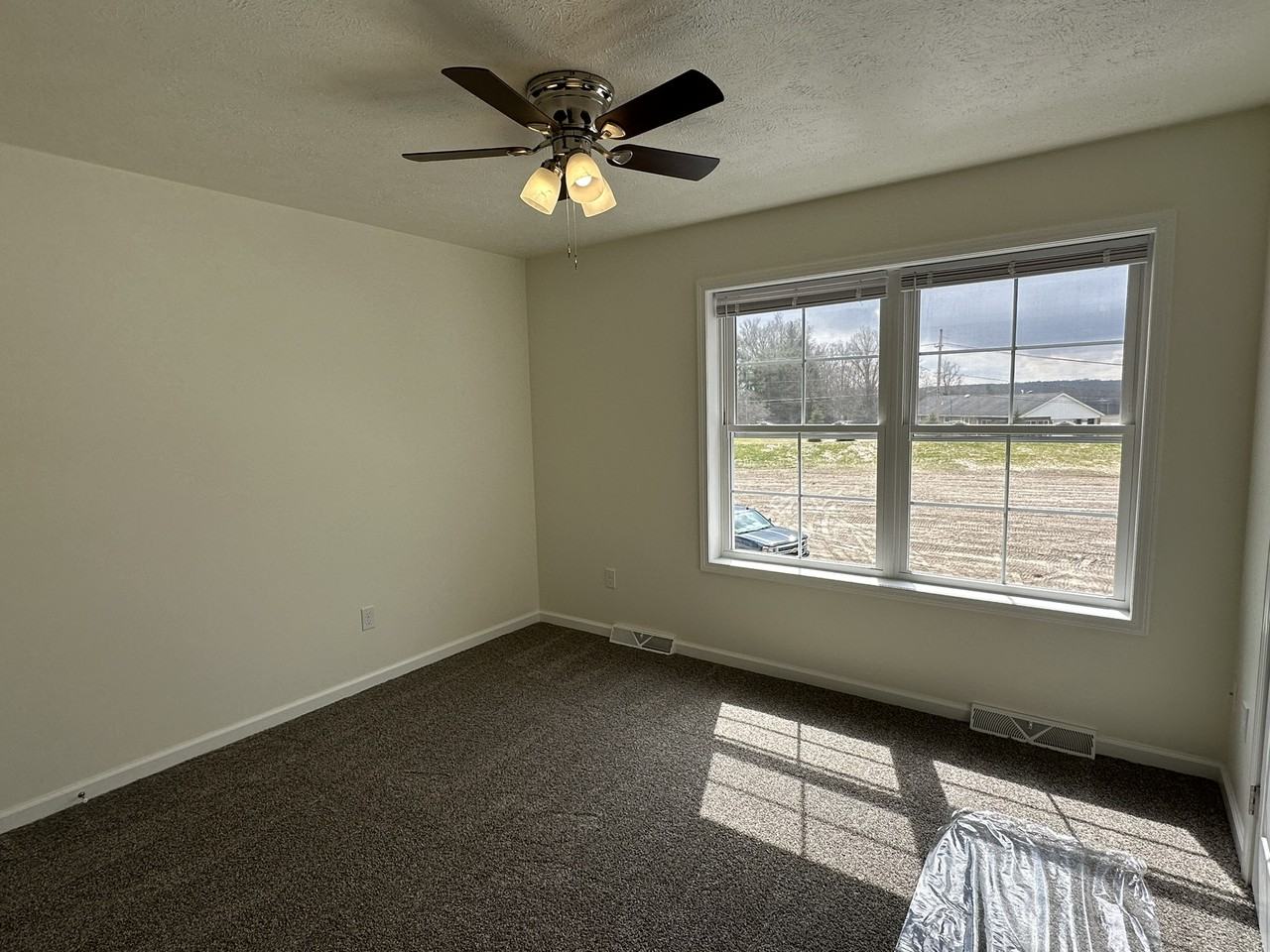 34 Circuit St #86 - Photo 6 of 14