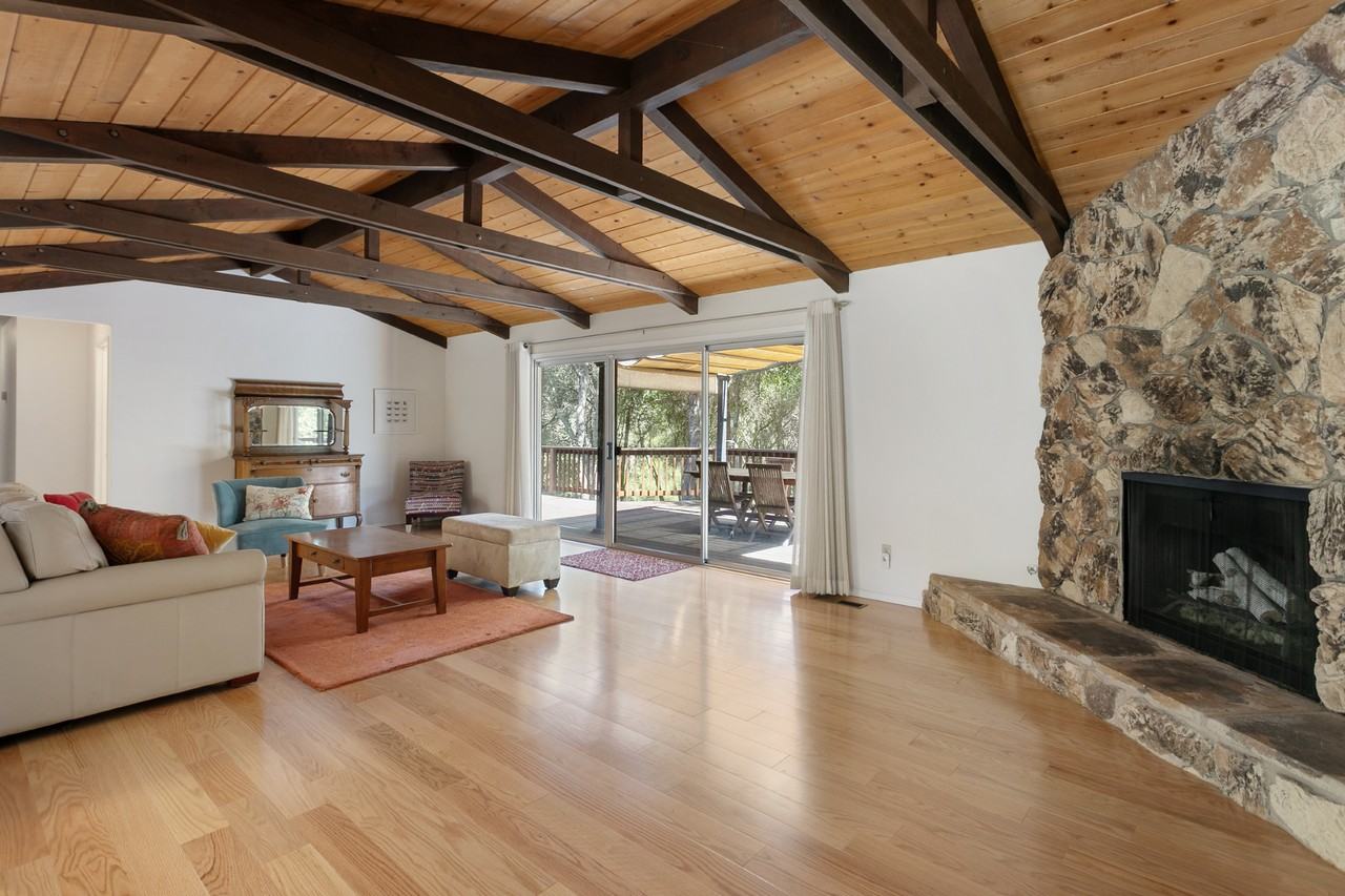 397 Twin Pines Dr #NA - Photo 5 of 30