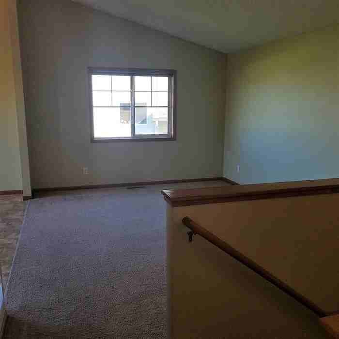 516 Dogwood St Ne - Photo 4 of 10