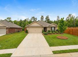 featured image of 225 Hillcrest Dr #NA