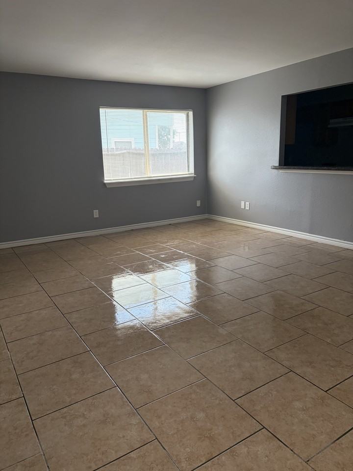 309 Easy St Unit A #NA - Photo 7 of 10