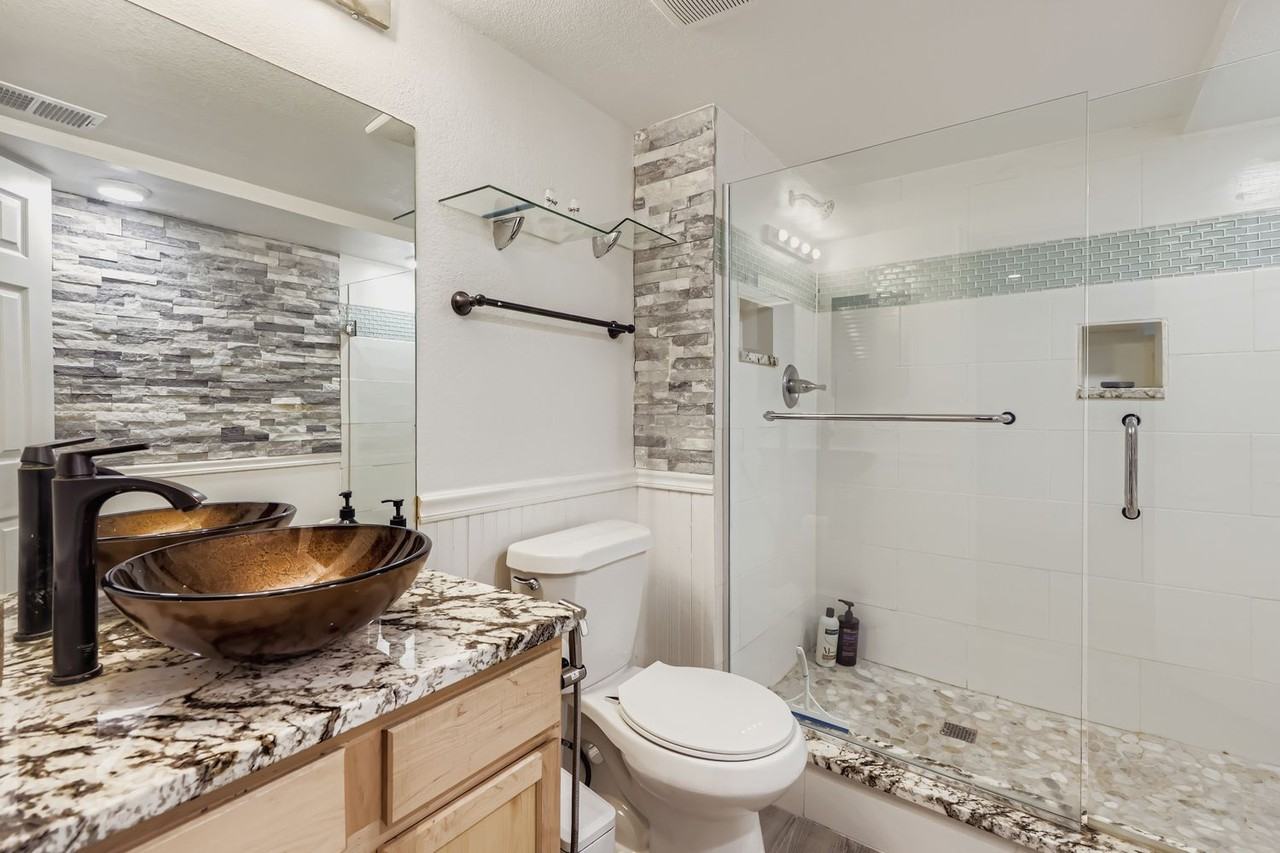 14141 E Jewell Ave #103 - Photo 6 of 11