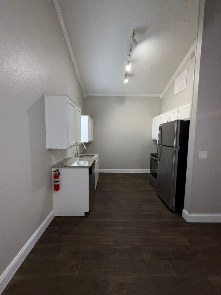 8551 Ederville Rd #101 - Photo 2 of 10