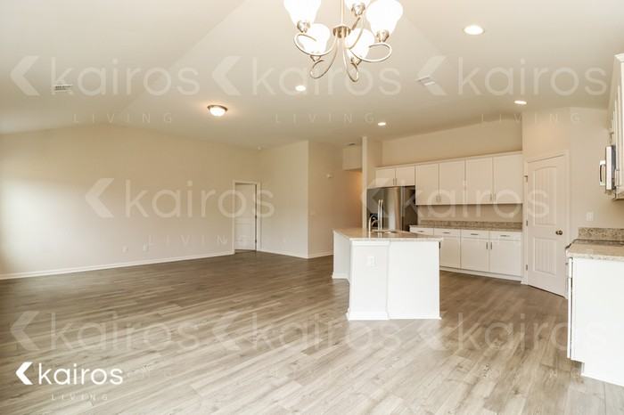 17 Red Oak Dr - Photo 7 of 17