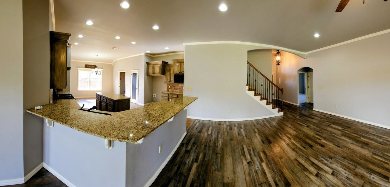 1210 E 134th Pl #NA - Photo 4 of 14