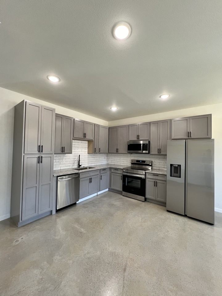 Eastwood Rd #2232-102 - Photo 3 of 13