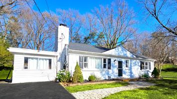 featured image of 701 N Warfield Dr #NA