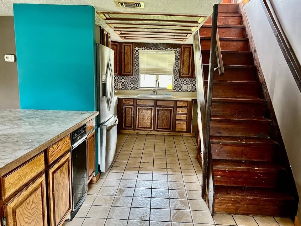 5004 Hickory Dr #NA - Photo 7 of 7