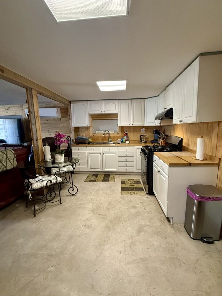 719 W Mission Ln #NA - Photo 4 of 13