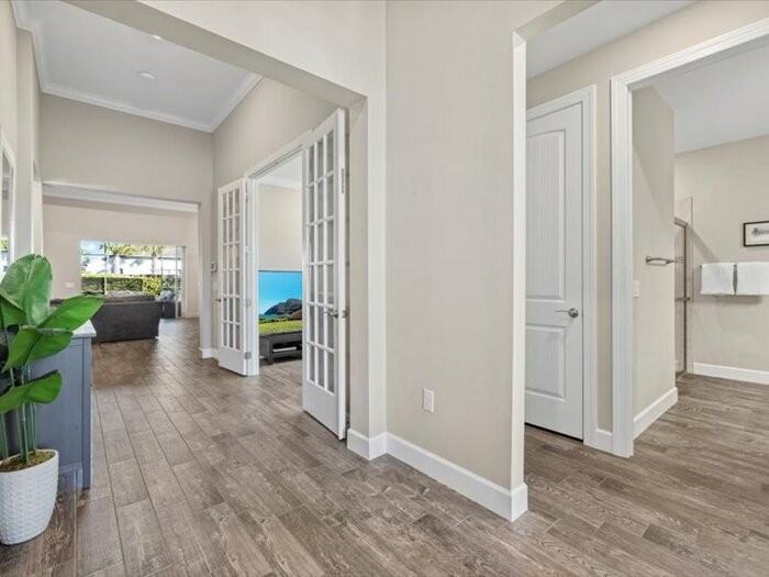 12423 Blue Hill Trl - Photo 5 of 50