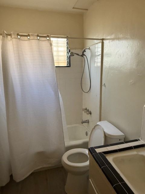 932 N Ardmore Ave #10 - Photo 5 of 6